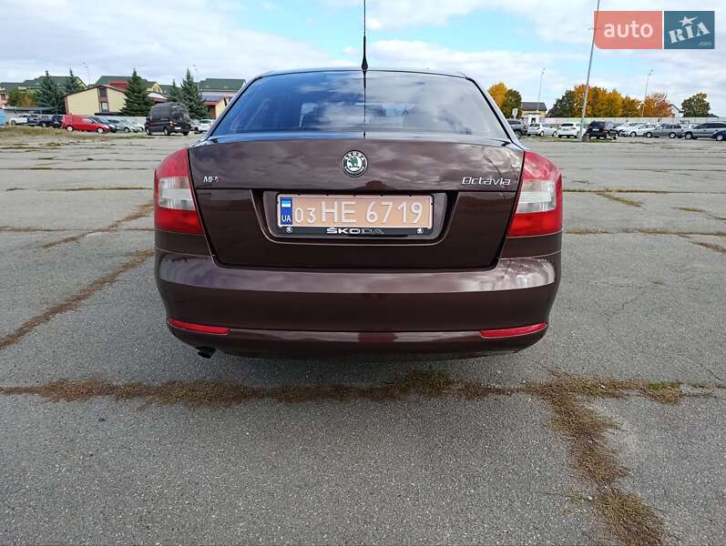 Ліфтбек Skoda Octavia 2010 в Вінниці