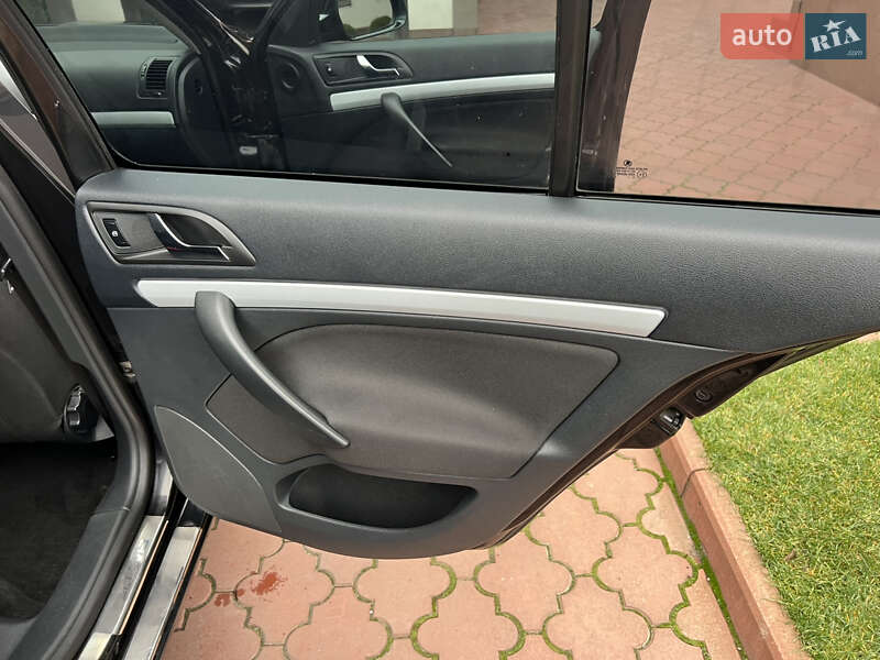 Лифтбек Skoda Octavia 2010 в Броварах