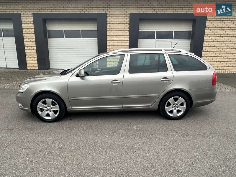 Универсал Skoda Octavia 2011 в Луцке фото 8 Универсал Skoda Octavia 2011 в Луцке