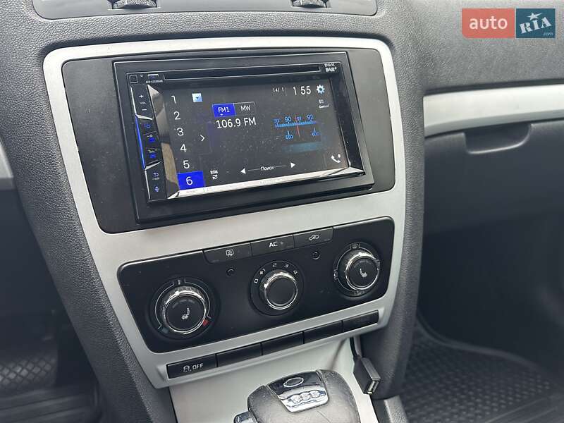 Универсал Skoda Octavia 2011 в Луцке фото 23 Универсал Skoda Octavia 2011 в Луцке