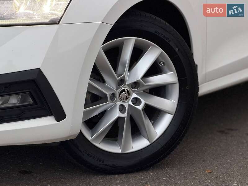 Ліфтбек Skoda Octavia 2020 в Кривому Розі