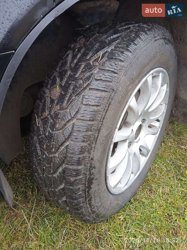 Лифтбек Skoda Octavia 2003 в Белогорье