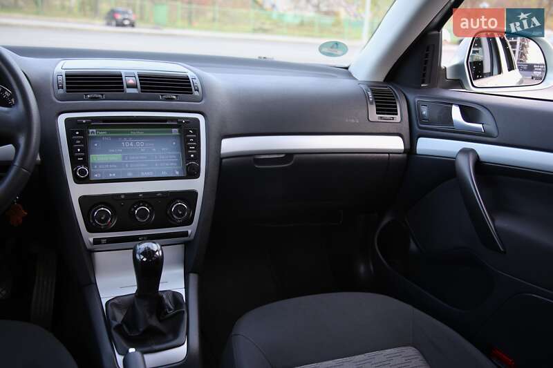 Универсал Skoda Octavia 2009 в Харькове