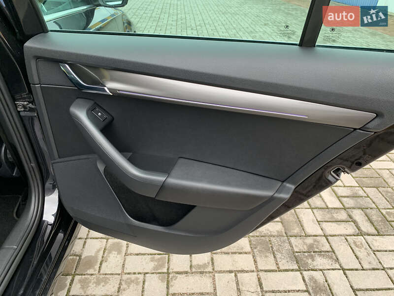 Універсал Skoda Octavia 2017 в Житомирі