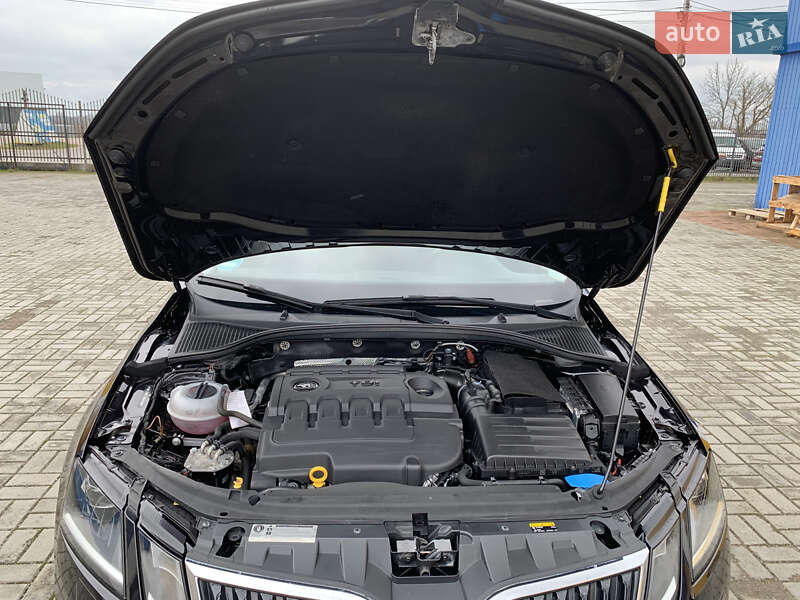 Універсал Skoda Octavia 2017 в Житомирі