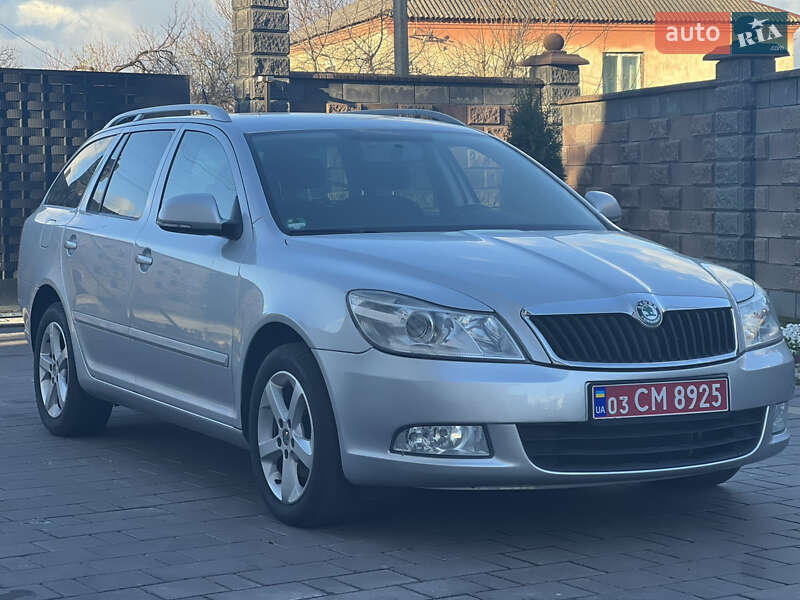Универсал Skoda Octavia 2012 в Дубно фото 10 Универсал Skoda Octavia 2012 в Дубно
