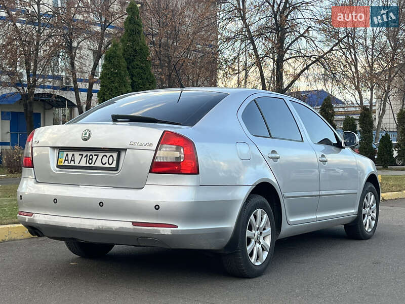 Лифтбек Skoda Octavia 2011 в Киеве