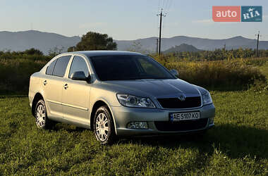 Лифтбек Skoda Octavia 2010 в Хусте