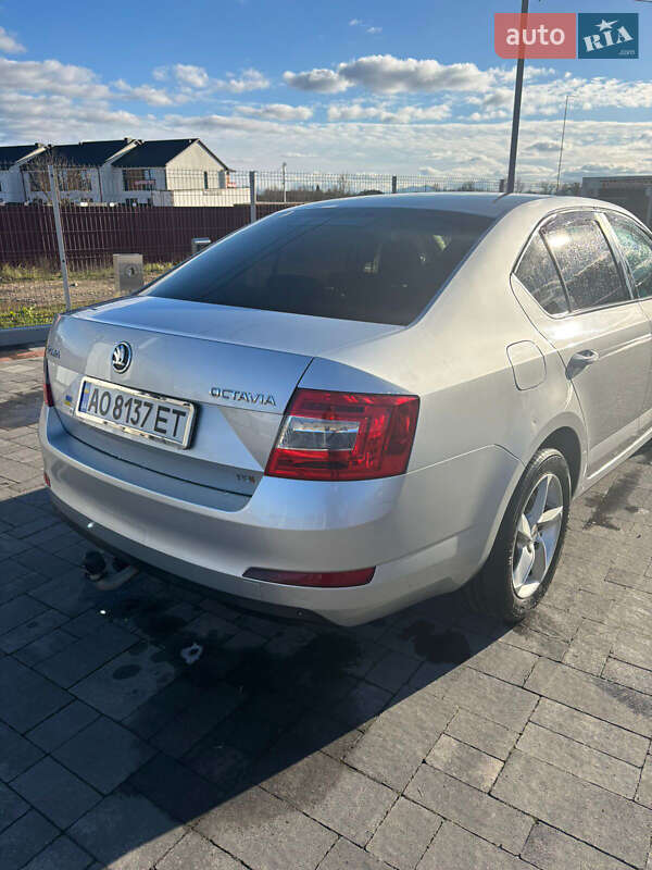 Лифтбек Skoda Octavia 2013 в Хусте