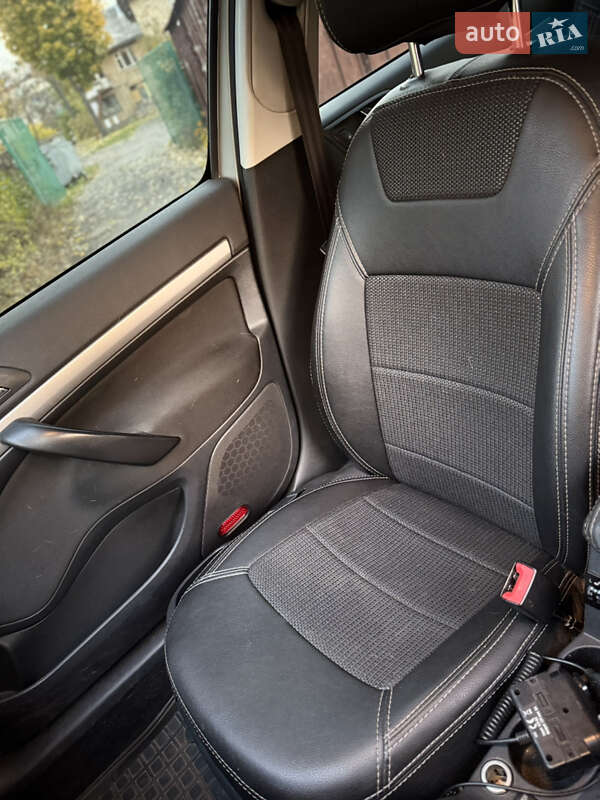 Лифтбек Skoda Octavia 2012 в Киеве фото 16 Лифтбек Skoda Octavia 2012 в Киеве