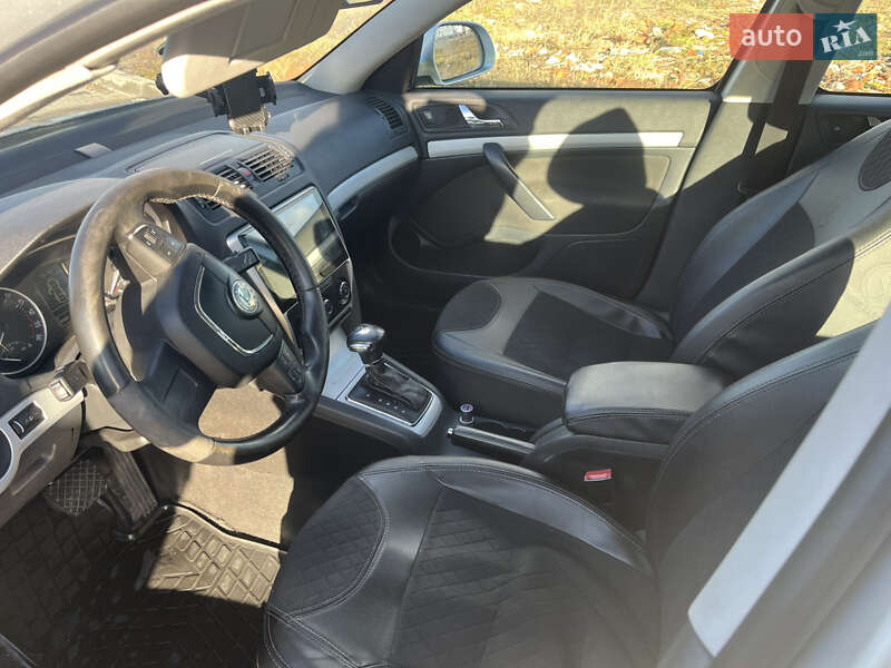 Универсал Skoda Octavia 2011 в Львове