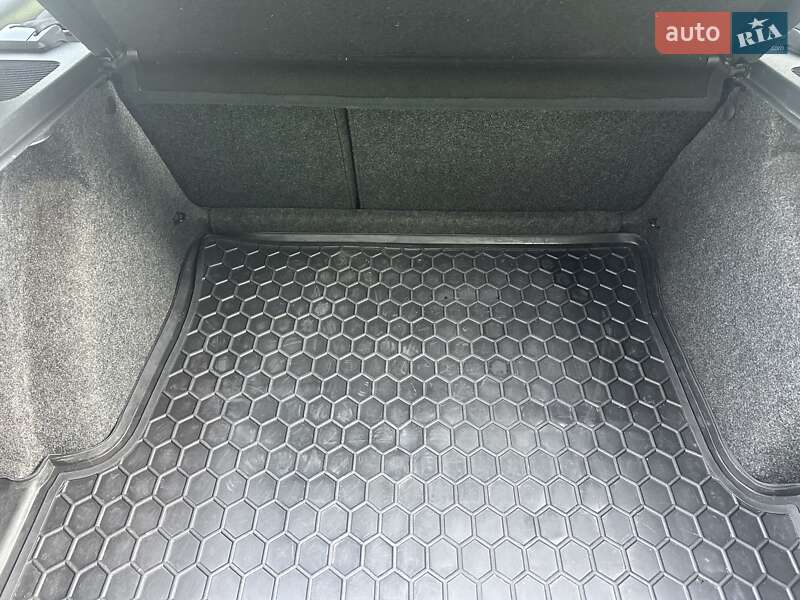 Лифтбек Skoda Octavia 2009 в Тернополе