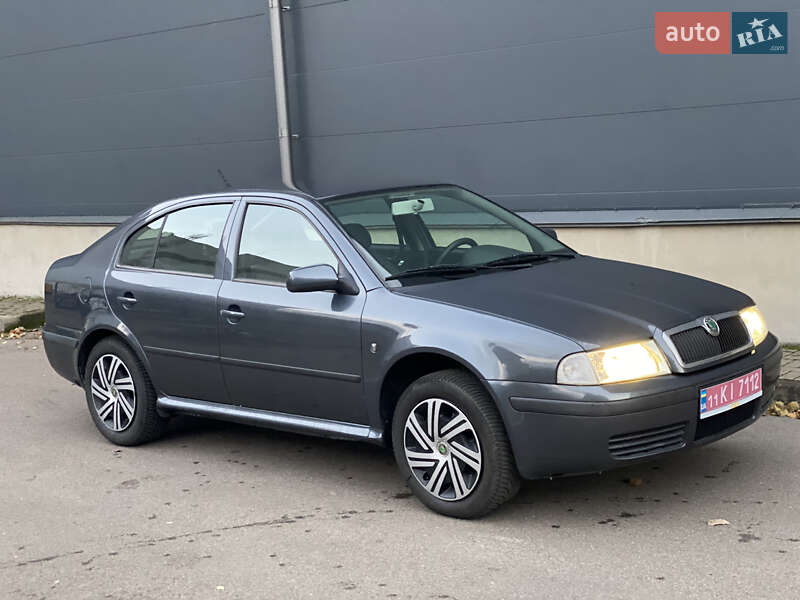 Лифтбек Skoda Octavia 2009 в Киеве