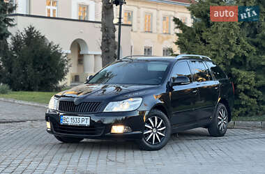 Универсал Skoda Octavia 2010 в Жовкве