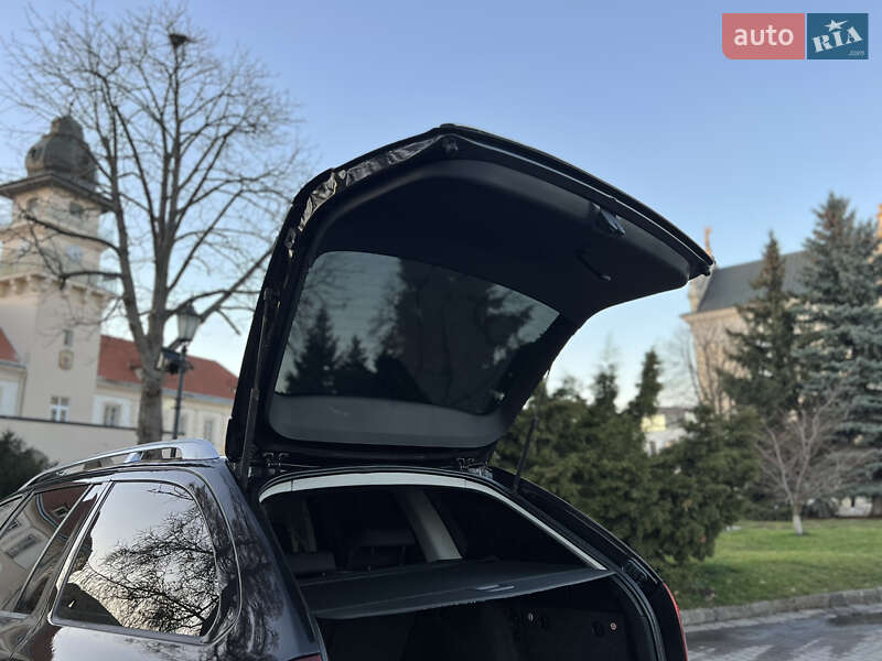 Универсал Skoda Octavia 2010 в Жовкве