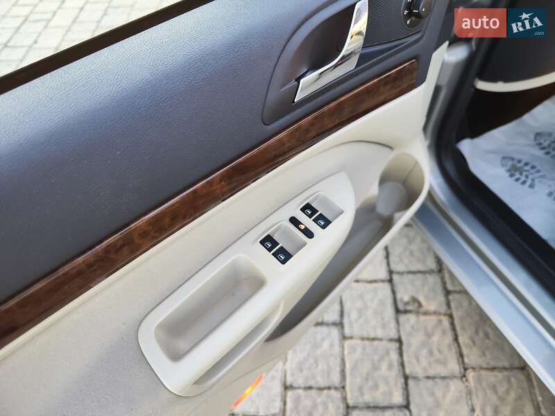 Универсал Skoda Octavia 2012 в Львове