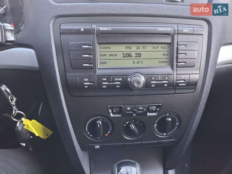 Универсал Skoda Octavia 2008 в Черновцах