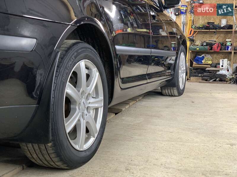 Универсал Skoda Octavia 2008 в Сваляве