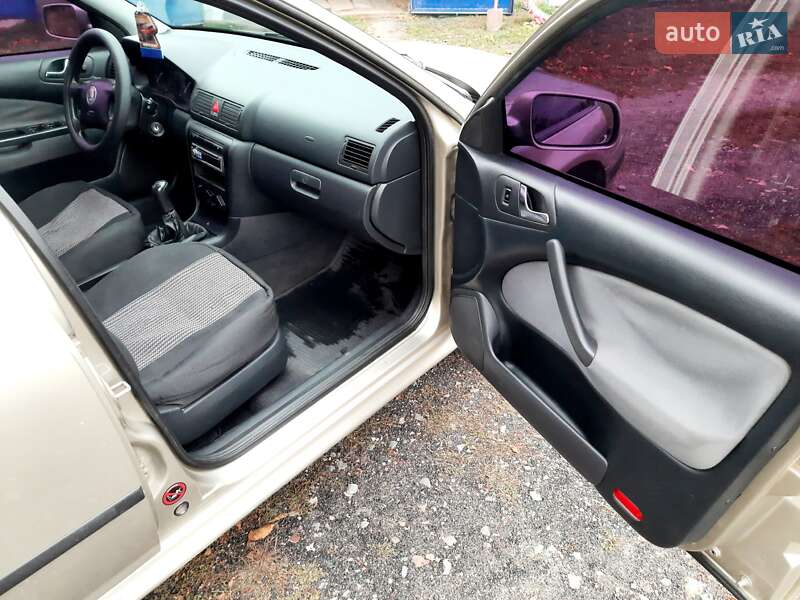 Лифтбек Skoda Octavia 2005 в Тарановке фото 9 Лифтбек Skoda Octavia 2005 в Тарановке