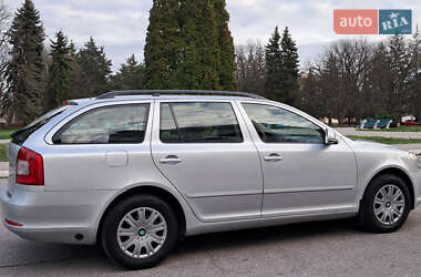 Універсал Skoda Octavia 2010 в Жовтих Водах