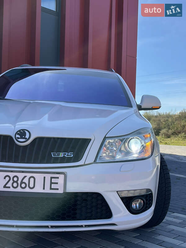 Универсал Skoda Octavia 2010 в Львове