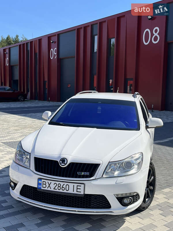 Универсал Skoda Octavia 2010 в Львове