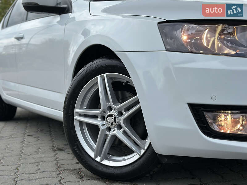 Лифтбек Skoda Octavia 2016 в Дрогобыче фото 8 Лифтбек Skoda Octavia 2016 в Дрогобыче