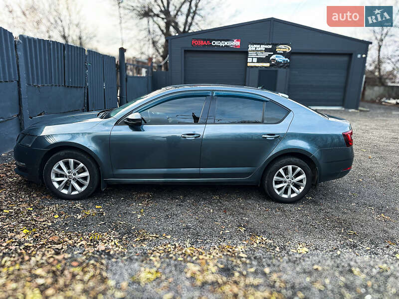 Ліфтбек Skoda Octavia 2018 в Дніпрі