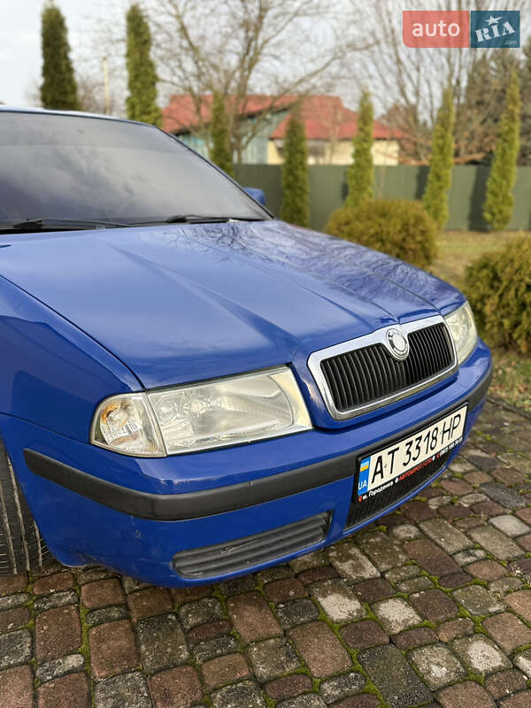 Лифтбек Skoda Octavia 2004 в Городенке