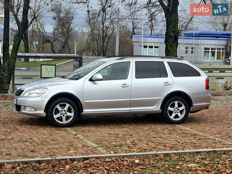 Универсал Skoda Octavia 2009 в Харькове фото 2 Универсал Skoda Octavia 2009 в Харькове