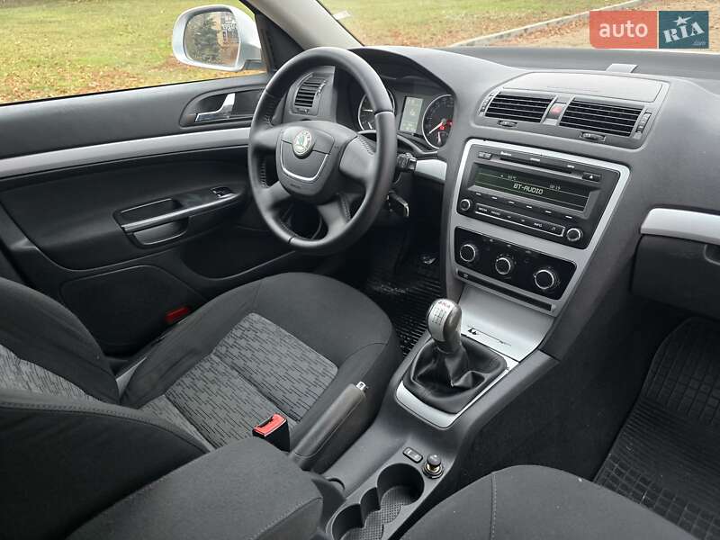 Универсал Skoda Octavia 2009 в Харькове фото 23 Универсал Skoda Octavia 2009 в Харькове