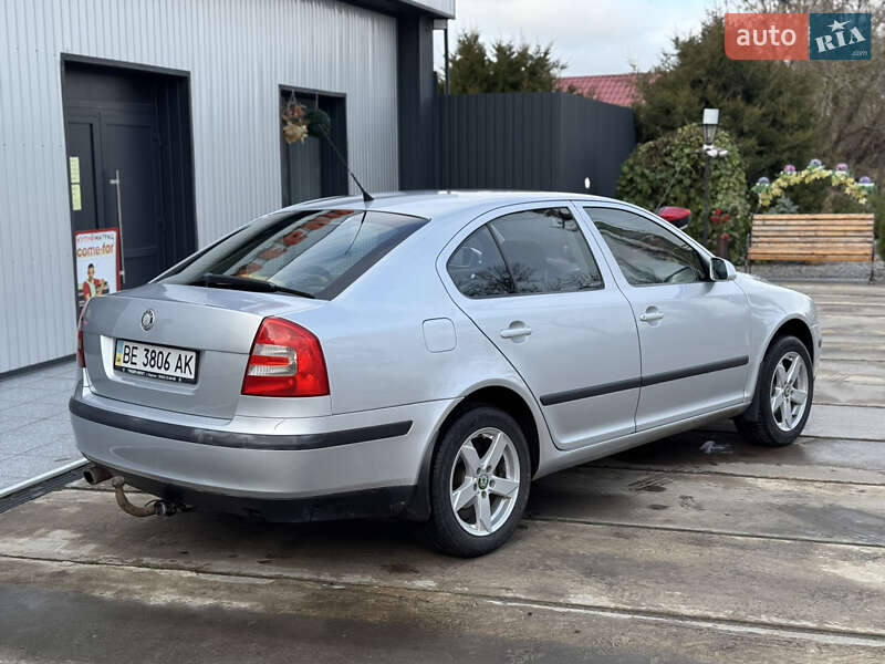 Лифтбек Skoda Octavia 2007 в Новом Буге