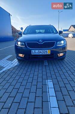 Універсал Skoda Octavia 2016 в Нововолинську