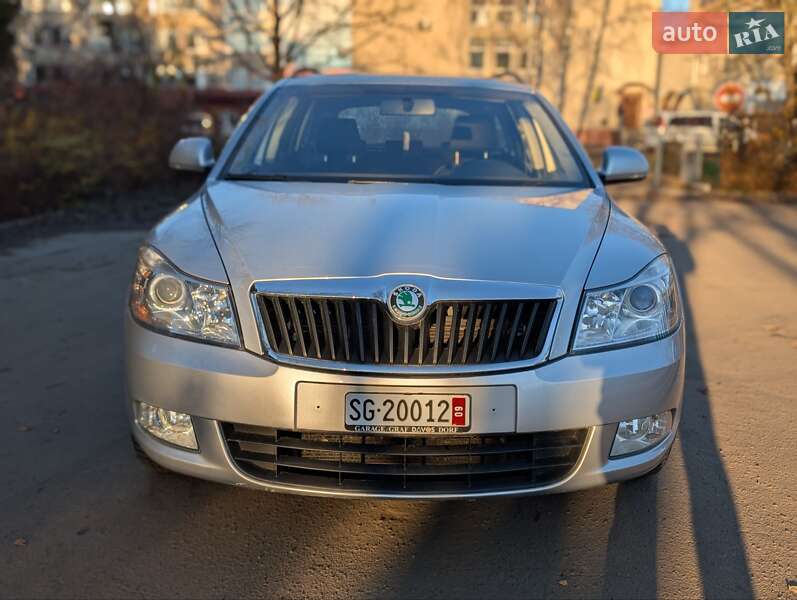 Универсал Skoda Octavia 2010 в Луцке