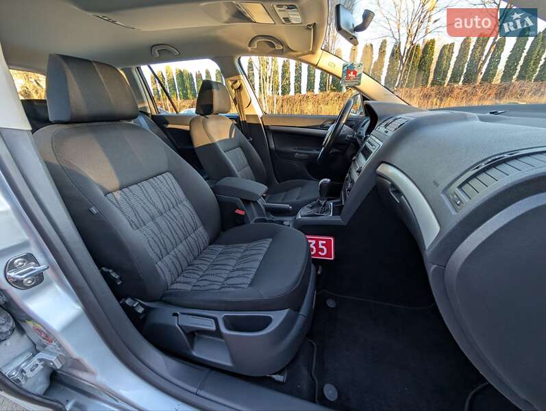 Универсал Skoda Octavia 2010 в Луцке