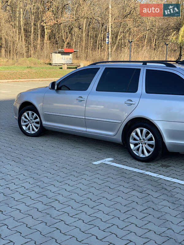 Універсал Skoda Octavia 2010 в Вінниці