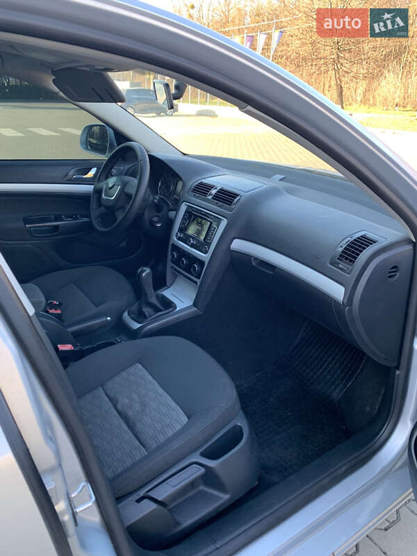 Універсал Skoda Octavia 2010 в Вінниці