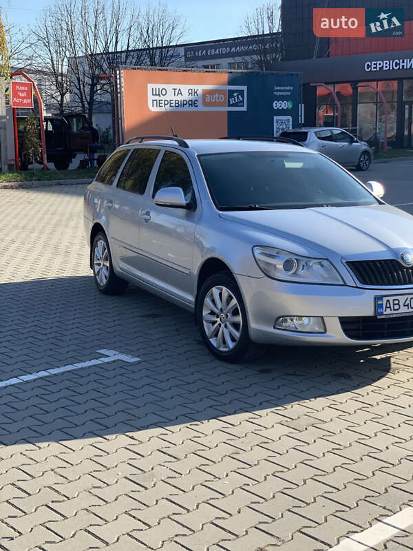 Універсал Skoda Octavia 2010 в Вінниці