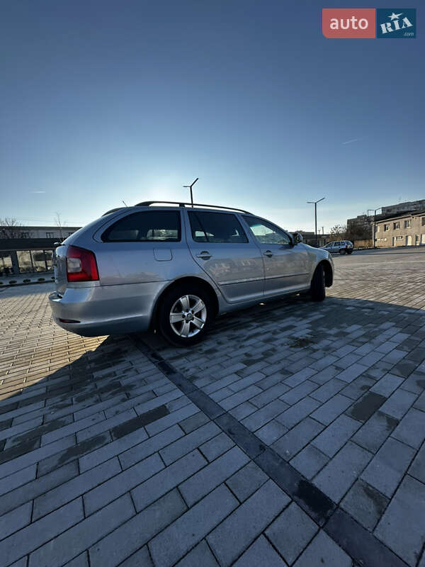 Универсал Skoda Octavia 2011 в Ужгороде фото 3 Универсал Skoda Octavia 2011 в Ужгороде