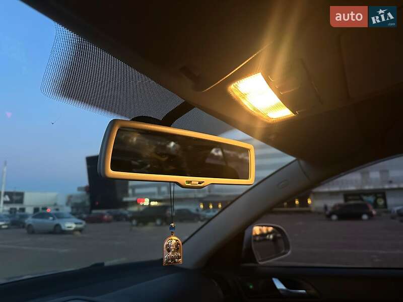 Лифтбек Skoda Octavia 2009 в Житомире