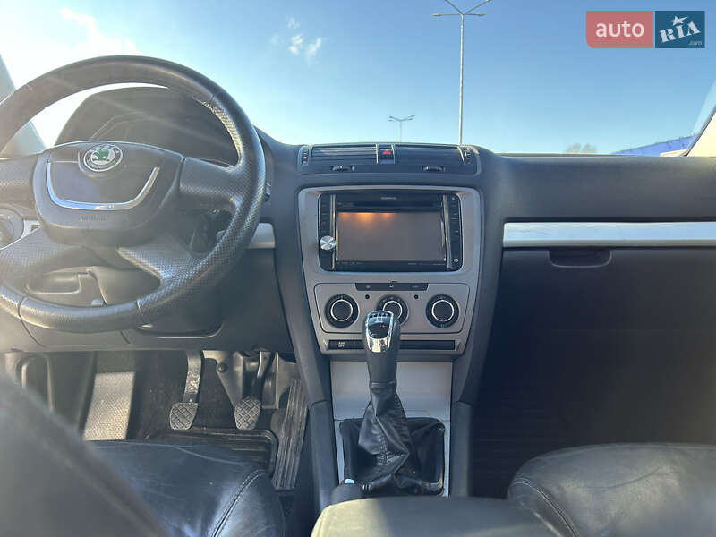 Лифтбек Skoda Octavia 2012 в Тернополе фото 10 Лифтбек Skoda Octavia 2012 в Тернополе