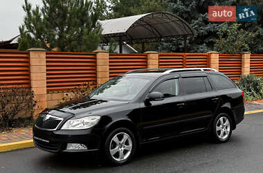 Універсал Skoda Octavia 2012 в Дніпрі