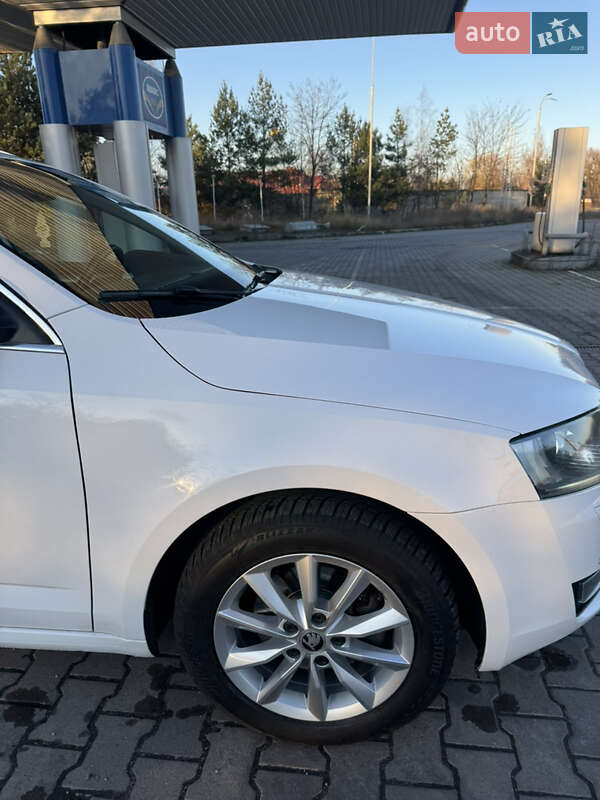 Универсал Skoda Octavia 2016 в Львове