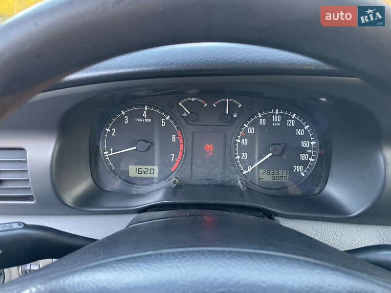 Лифтбек Skoda Octavia 1998 в Ужгороде