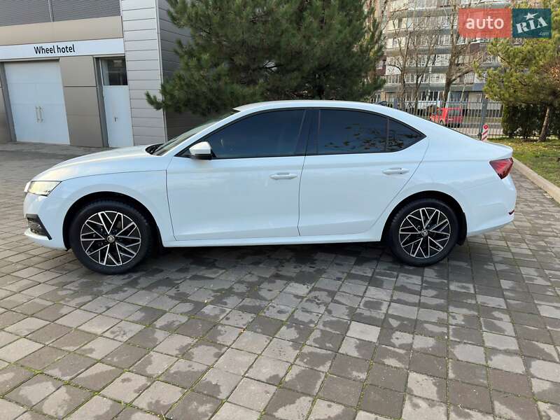 Лифтбек Skoda Octavia 2020 в Кривом Роге