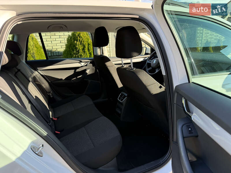 Универсал Skoda Octavia 2014 в Тернополе