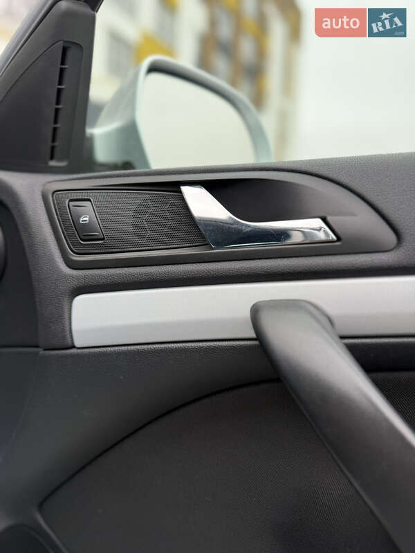 Универсал Skoda Octavia 2010 в Луцке
