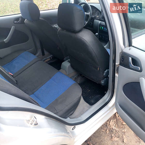 Универсал Skoda Octavia 1999 в Немирове