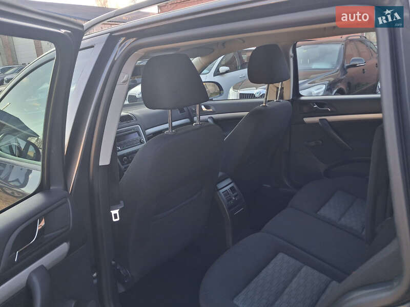 Универсал Skoda Octavia 2012 в Чернигове