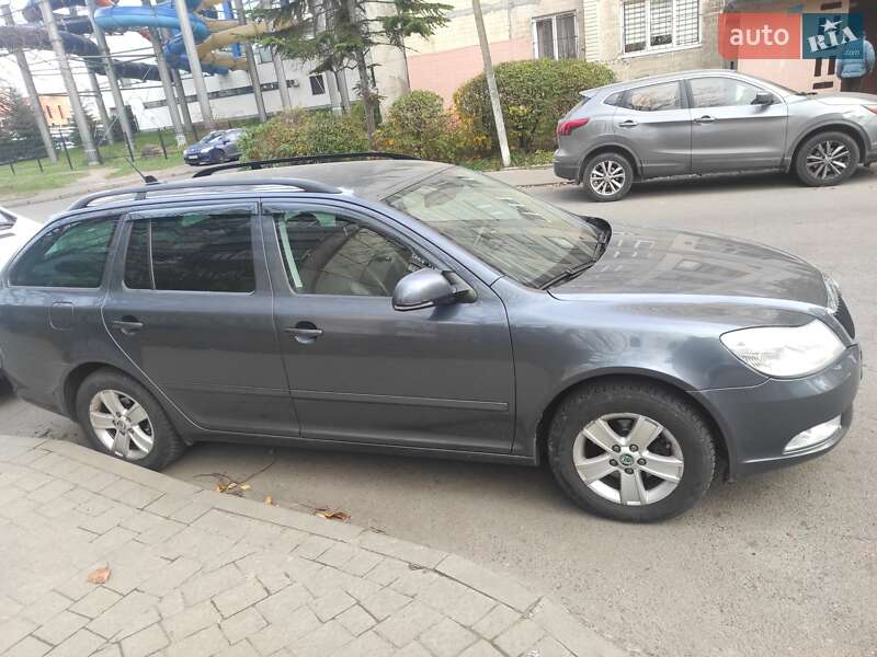 Универсал Skoda Octavia 2012 в Львове